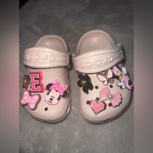toddler girl pink crocs